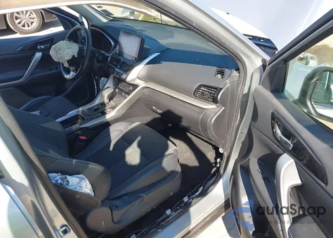 2024 Mitsubishi Eclipse Cross Se S-Awc/Sel S-Awc z USA, uszkodzony, nr VIN JA4ATWAA7RZ034218